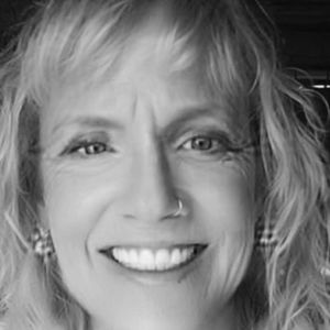 Meet your Posher, Isabella